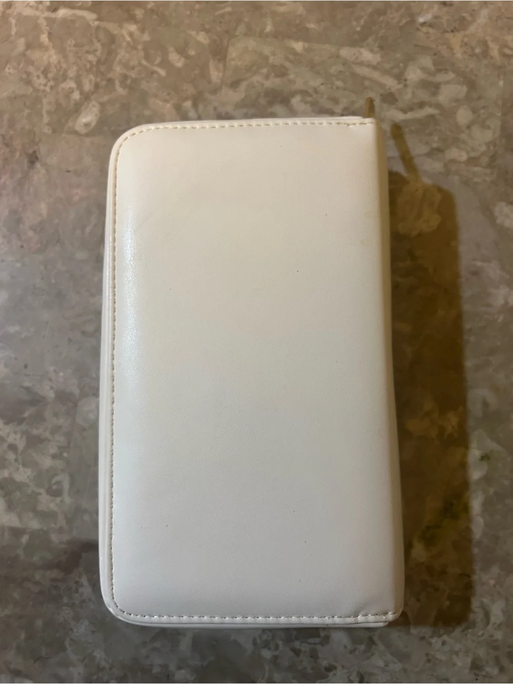 N/A compact cream